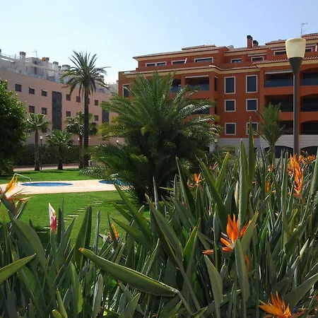 Apartamento De Jardines *